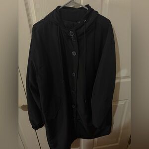 Women's Black Hooded Rain Jacket - Gr8 for Spring ☔️🌦️